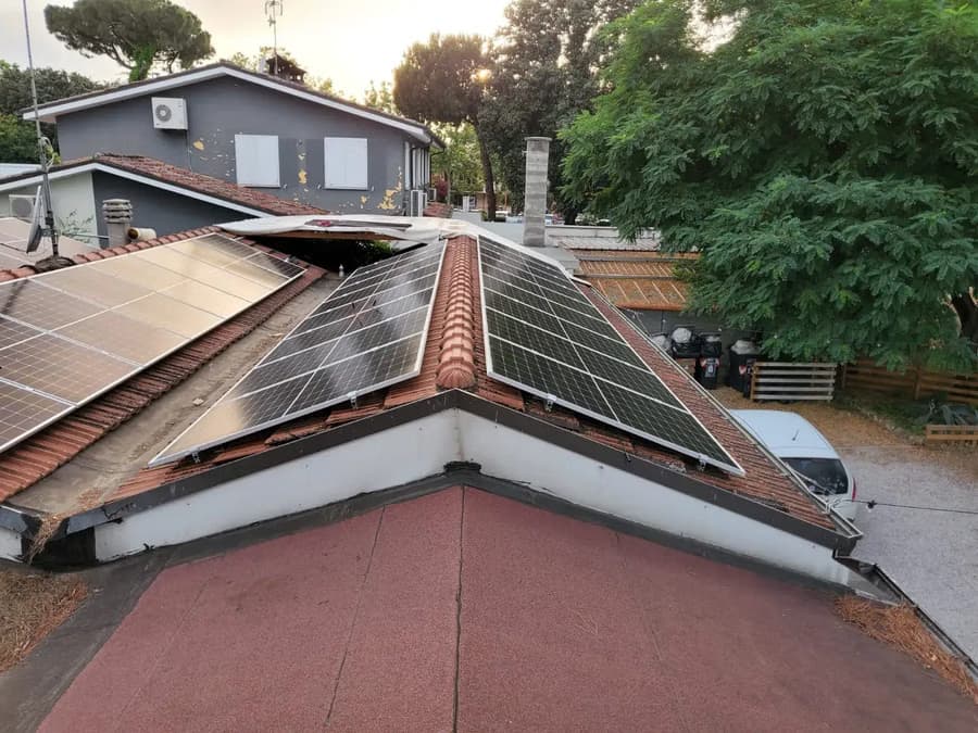 Impianto fotovoltaico del centro sportivo di Cesena (7)